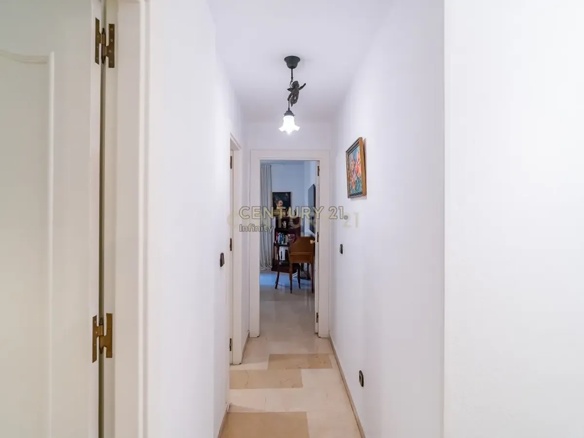 Moderno piso en Torremolinos, Málaga con vistas a la ciudad