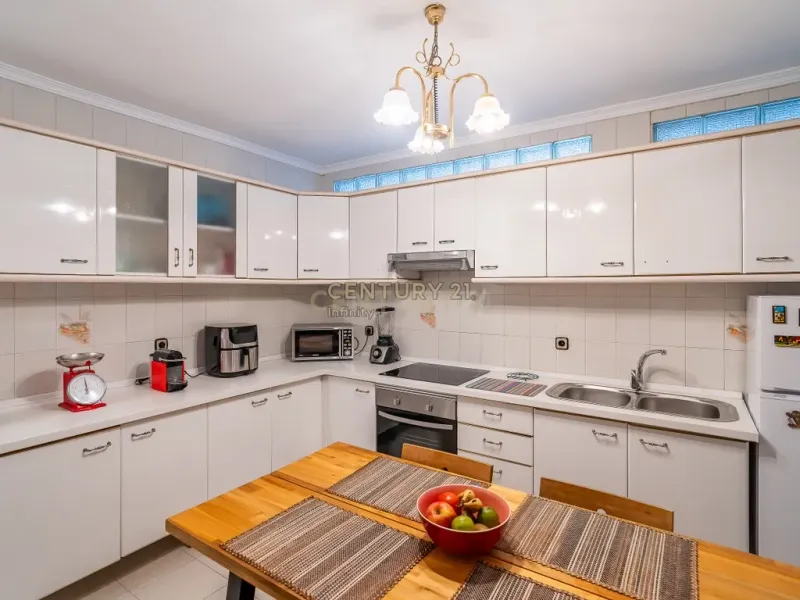 Moderno piso en Torremolinos, Málaga con vistas a la ciudad