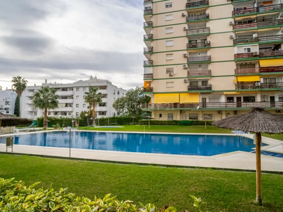 Acogedor estudio con licencia vacacional junto al Parque de la Paloma – Benalmádena