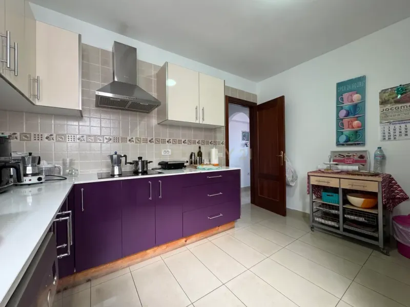 Piso en venta en Arafo con terraza privada, garaje y trastero.