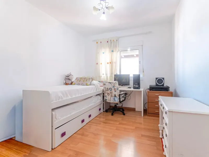 MAGNIFICA PROPIEDAD EN EL MISMO PUEBLO DE ALMUÑECAR