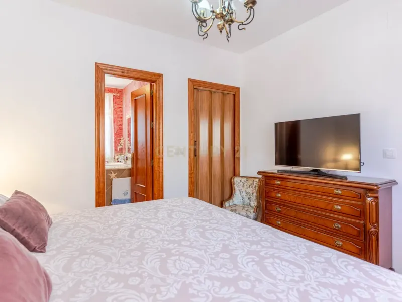 MAGNIFICA PROPIEDAD EN EL MISMO PUEBLO DE ALMUÑECAR