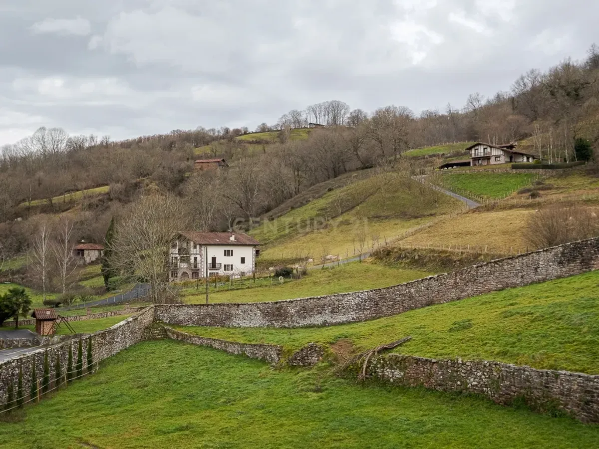 Encantador Piso en Erratzu: Naturaleza y Confort en el Corazón del Baztán