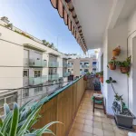 Piso luminoso con balcón y patio en La Bòbila – Sitges 4