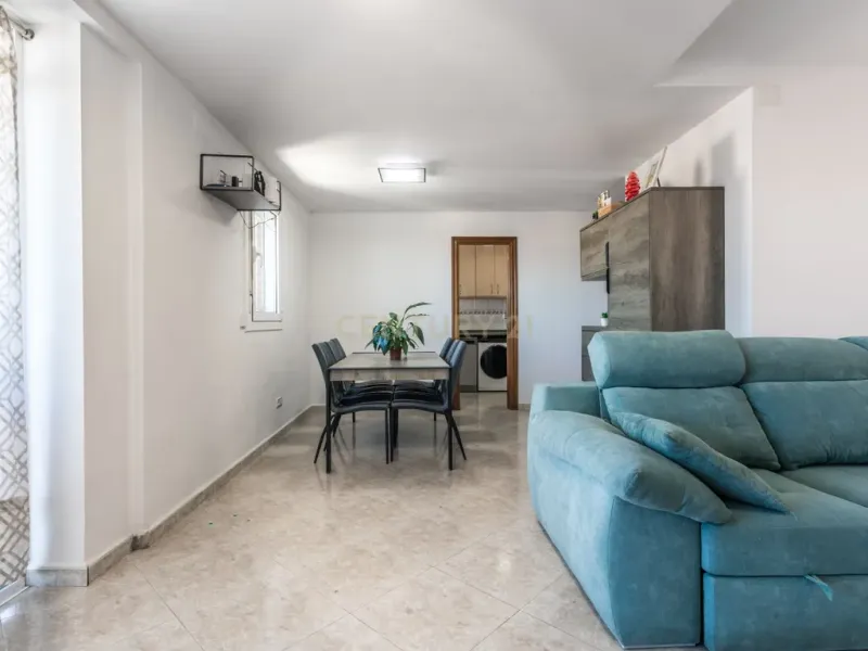 ÁTICO CON VISTAS PANORÁMICAS