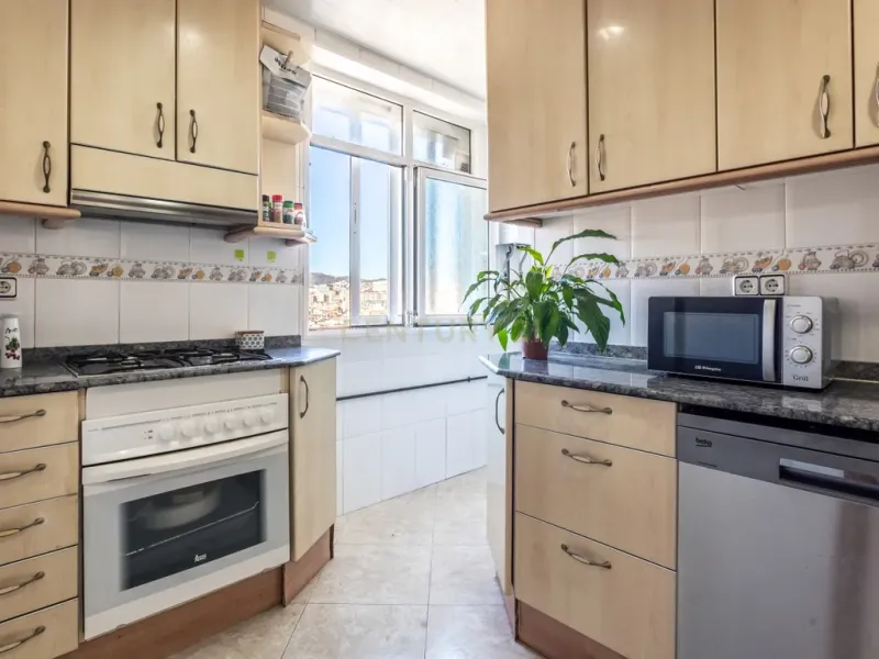 ÁTICO CON VISTAS PANORÁMICAS