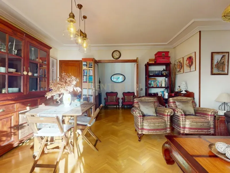 Amplio piso en Alcalá de Henares, Madrid - 4 habitaciones