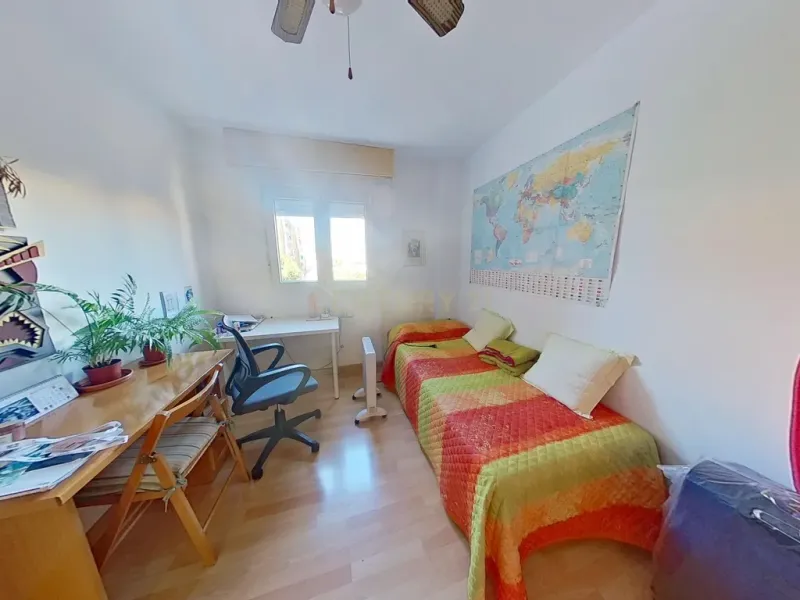 EXCLUSIVA VIVIENDA TOTALMENTE REFORMADA Y TODO EXTERIOR EN CRUZ DE HUMILLADERO – MÁLAGA