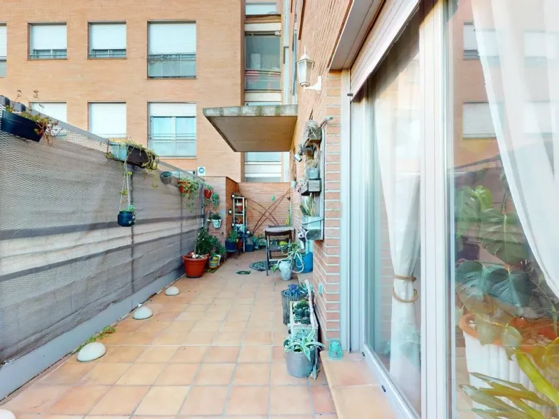 Bajo con patio  en Villanueva de la Torre