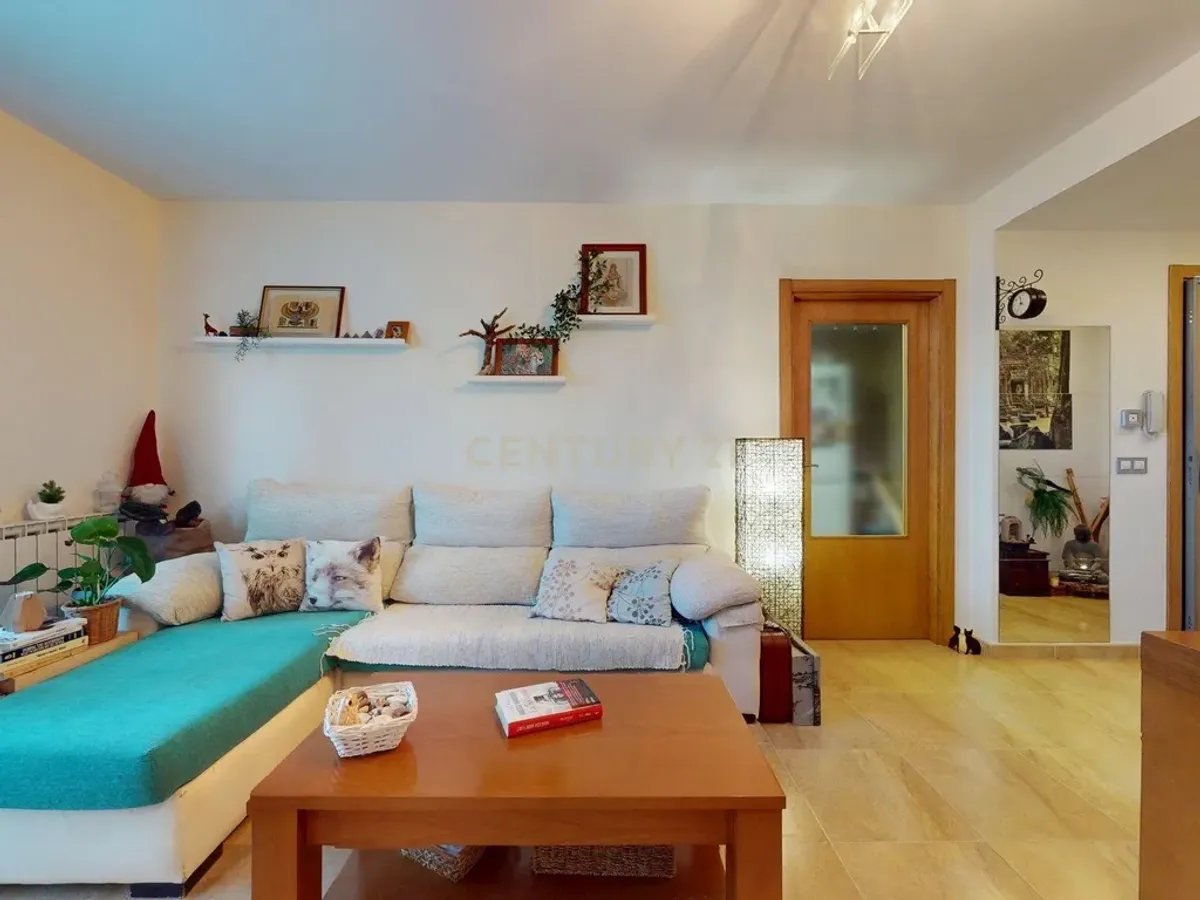 Bajo con patio  en Villanueva de la Torre