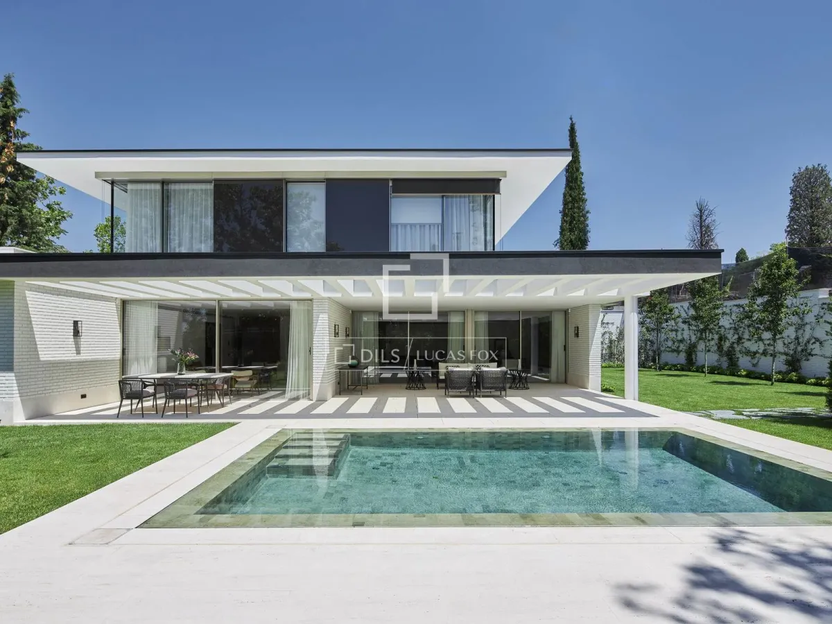 House / Villa for sale in Aravaca, Madrid