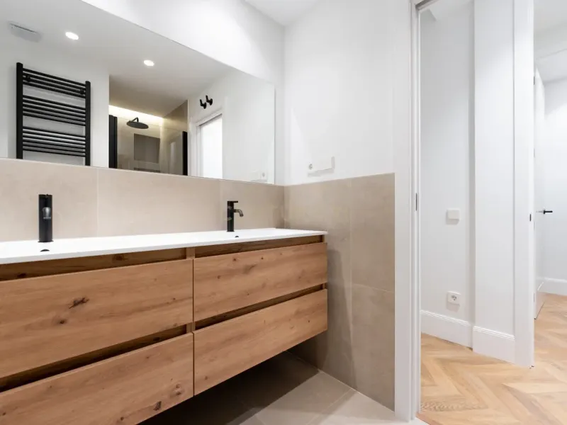 PISO REFORMADO Y AMUEBLADO JUNTO A PLAZA MARQUES DE SALAMANCA