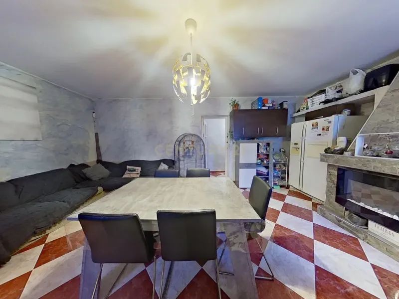 Exclusiva finca rústica con dos viviendas y vistas panorámicas en Estación de Cártama