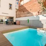 Casa con piscina privada y terrazas en Poblenou: un auténtico oasis en Barcelona 4