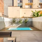 Casa con piscina privada y terrazas en Poblenou: un auténtico oasis en Barcelona 7