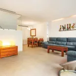 Casa con piscina privada y terrazas en Poblenou: un auténtico oasis en Barcelona 14