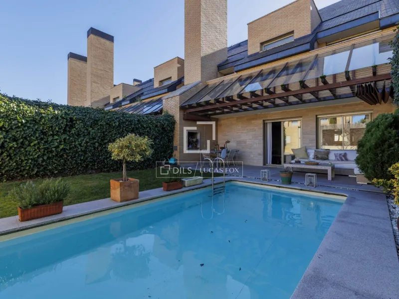 House / Villa for sale in Pozuelo, Madrid