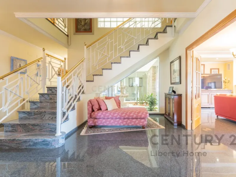 Señorial Chalet en Santa Apolonia (El Vedat)