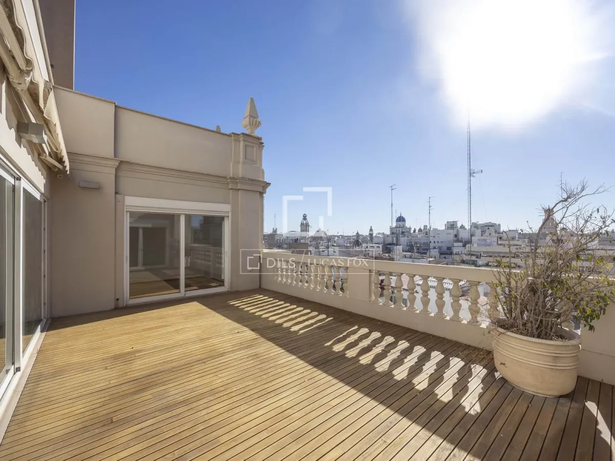 Penthouse for sale in Val City, Valencia
