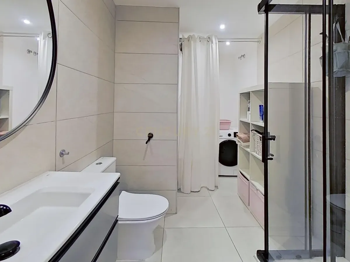 Fantástico Piso en venta en frente al Corte Inglés