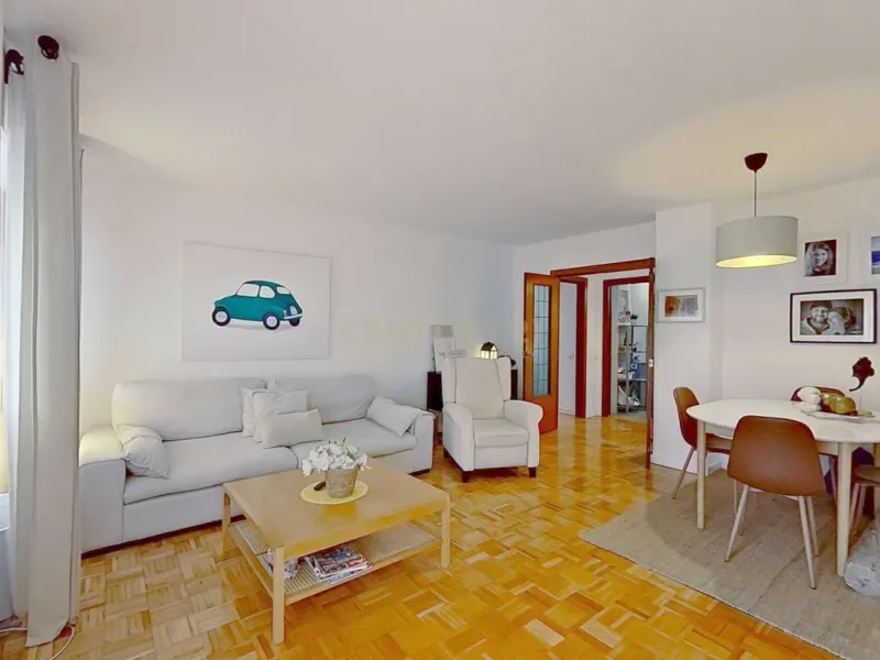 Fantástico Piso en venta en frente al Corte Inglés