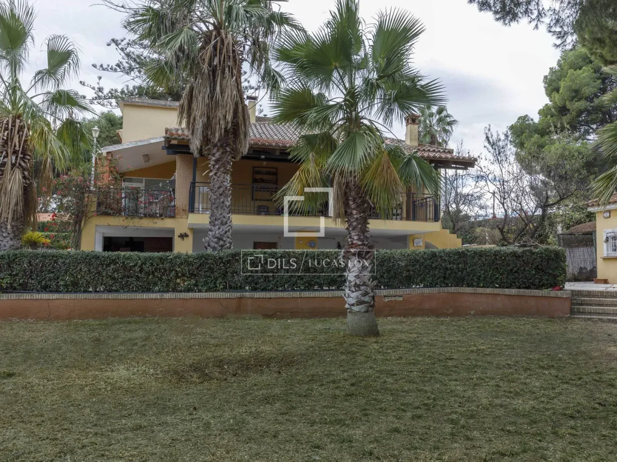 House / Villa for sale in La Canada, Valencia