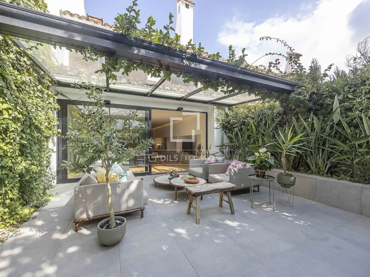 House / Villa for sale in Godella Rocafort, Valencia