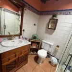 Encanto rural en venta: casa adosada con licencia turística en el corazón de la Sierra de Gata. 10