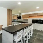 VILLA AMPLIA CON PRIVACIDAD EN NUEVA ANDALUCÍA 15