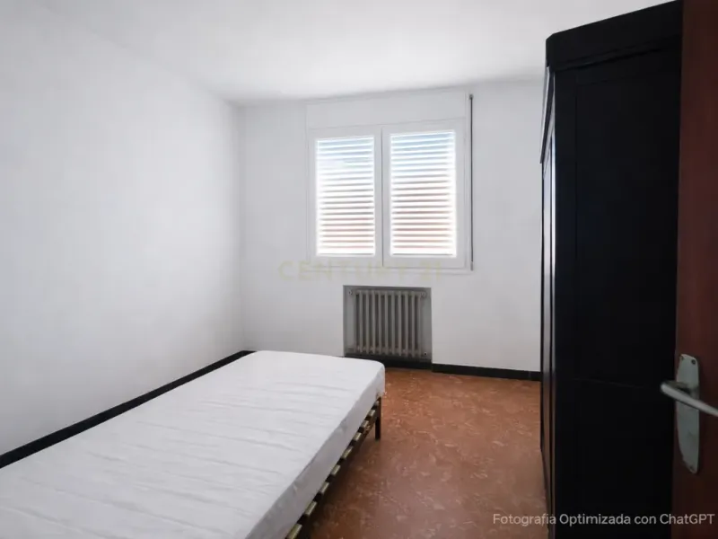 Casa pareada con jardín, terrazas y vistas a Montserrat | Ideal para familias que buscan calidad de vida