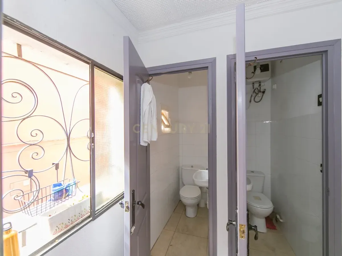 Local comercial con alto potencial de negocio en el centro histórico del casco antiguo de Calpe