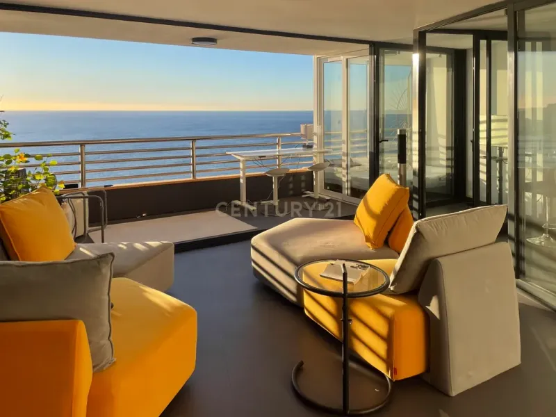Residencia de lujo en primera linea con vistas infinitas al Mediterráneo - Albufereta, Alicante