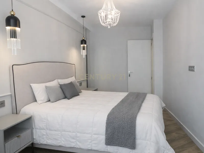 Apartamento reformado a 100 m del mar en Los Boliches