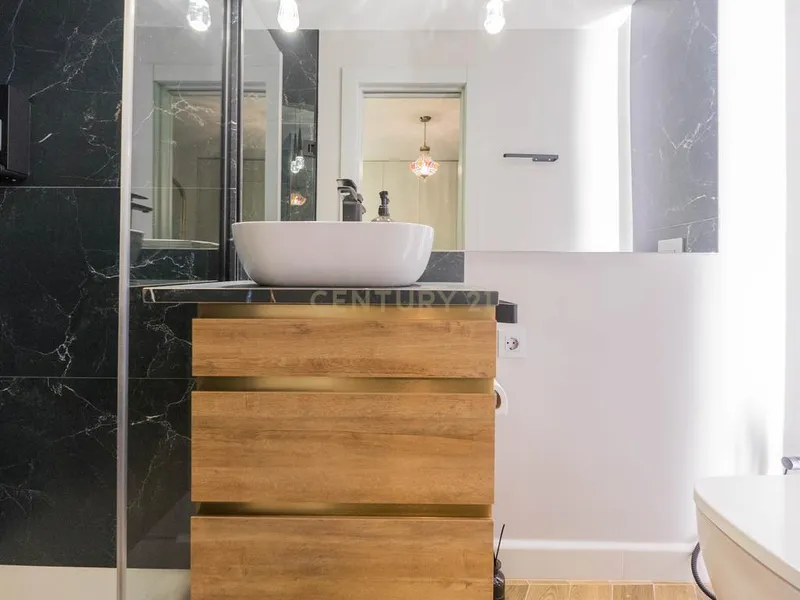 Apartamento reformado a 100 m del mar en Los Boliches