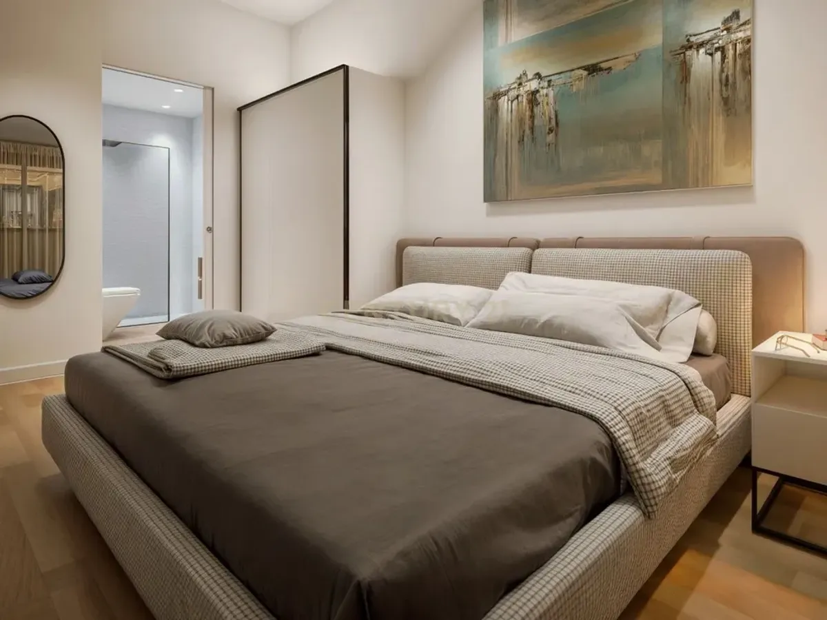 Planta baja a estrenar con gran patio en Jaume Pinent – Barcelona