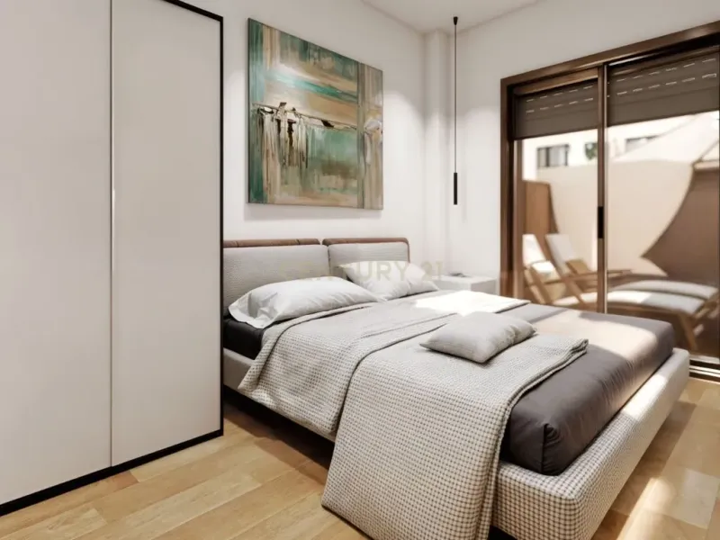 Planta baja a estrenar con gran patio en Jaume Pinent – Barcelona