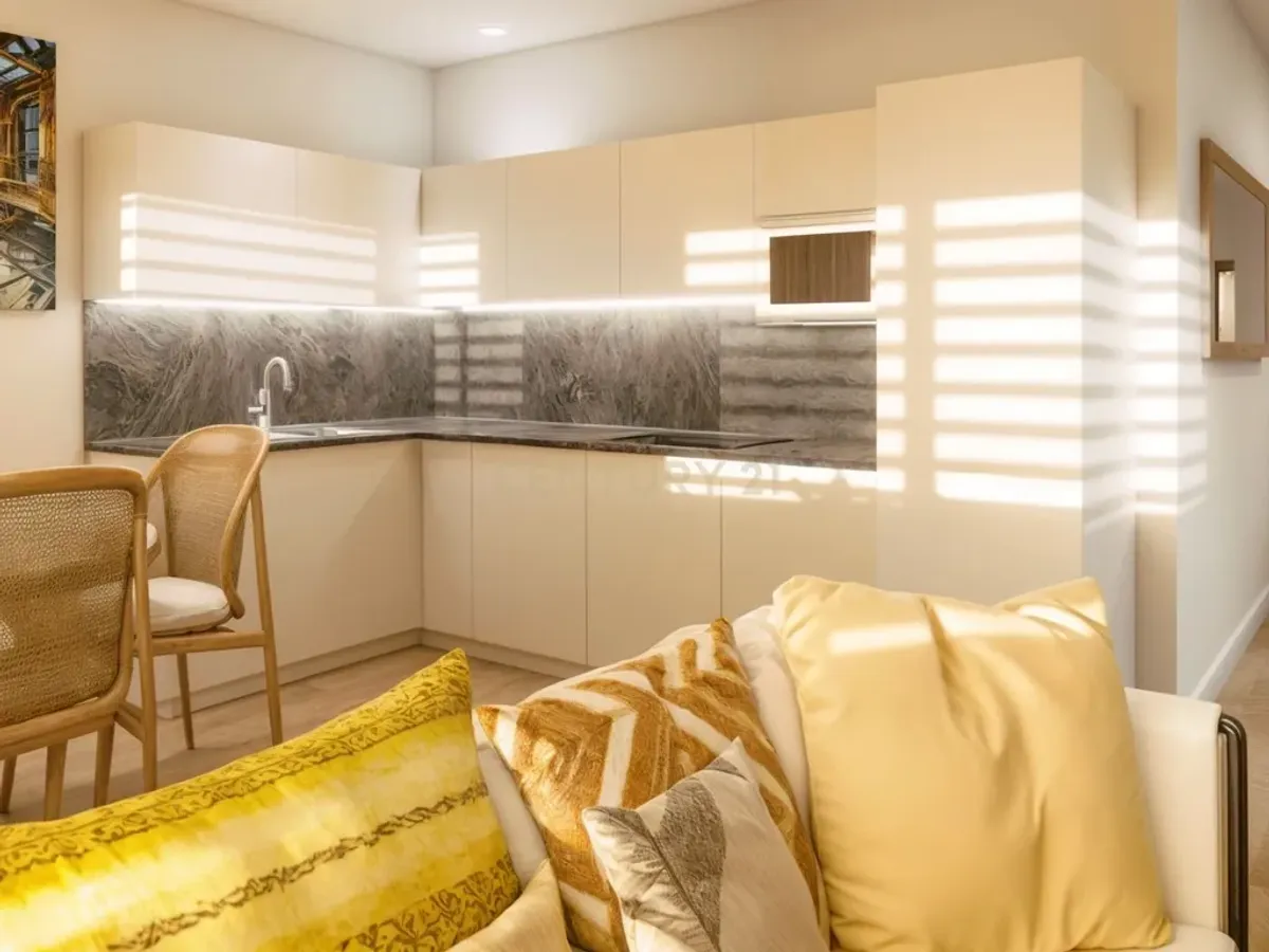 Planta baja a estrenar con gran patio en Jaume Pinent – Barcelona