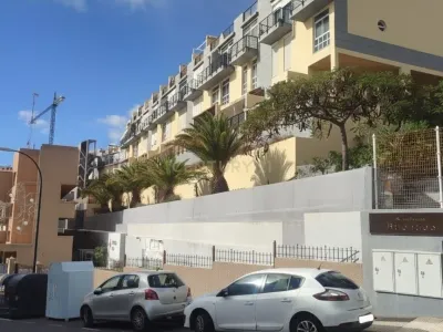 Tríplex en Venta en Av. Marítima, Candelaria