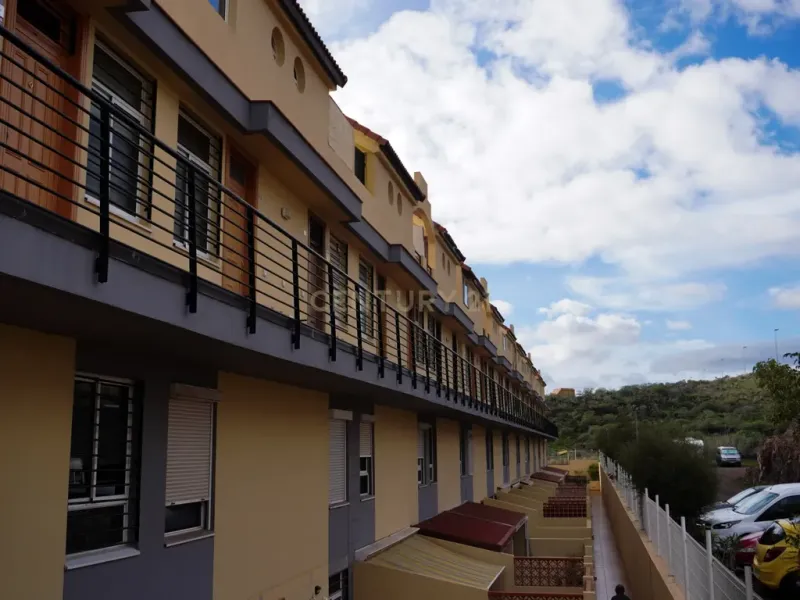 Tríplex en Venta en Av. Marítima, Candelaria