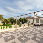 Encantadora casa independiente en una sola planta en urbanización de montaña 11