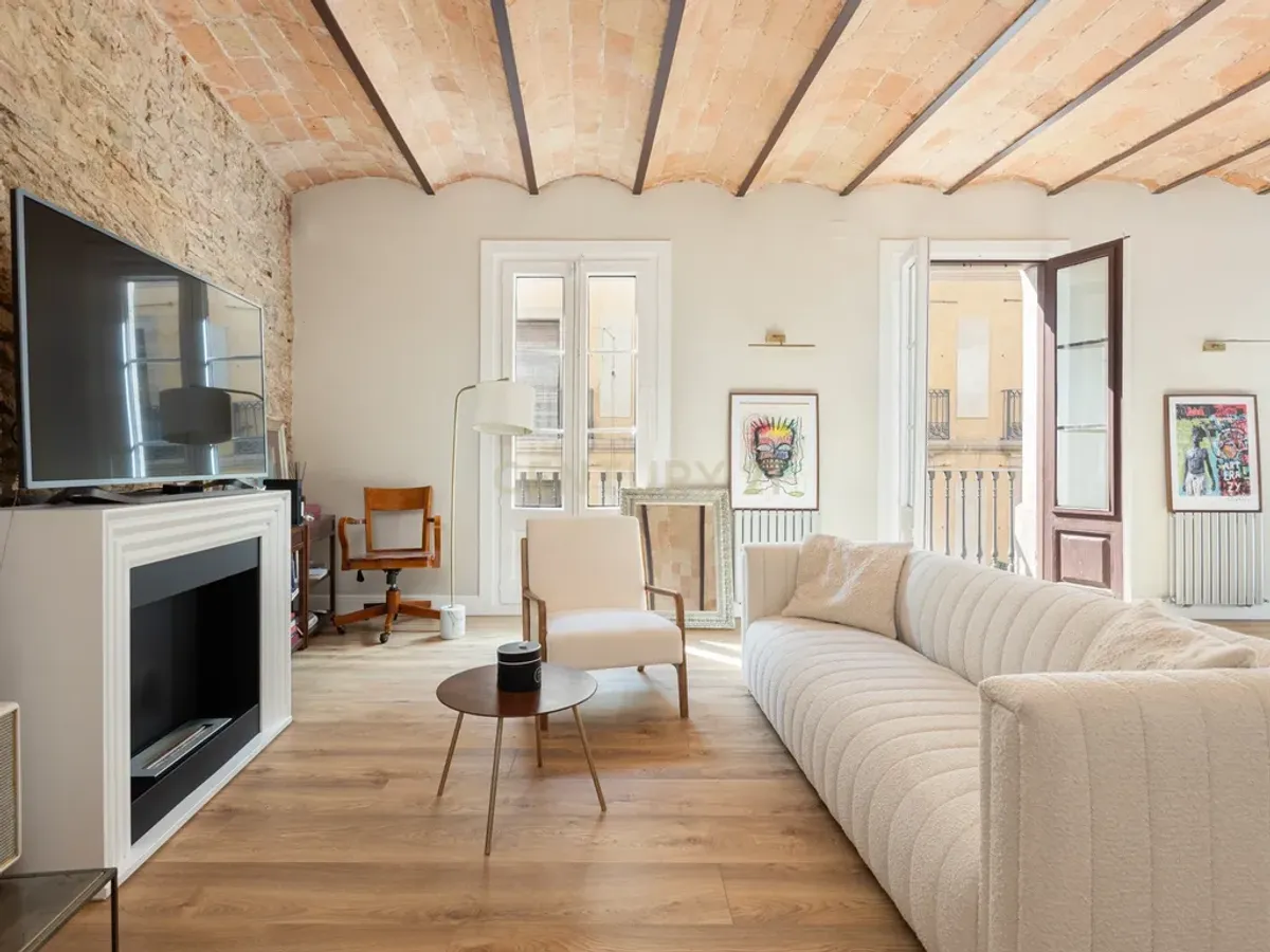 Exclusividad histórica en el corazón del Gòtic – Calle Fusteria