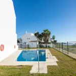 Espectacular vivienda adosada en primera línea de playa de Estepona 4