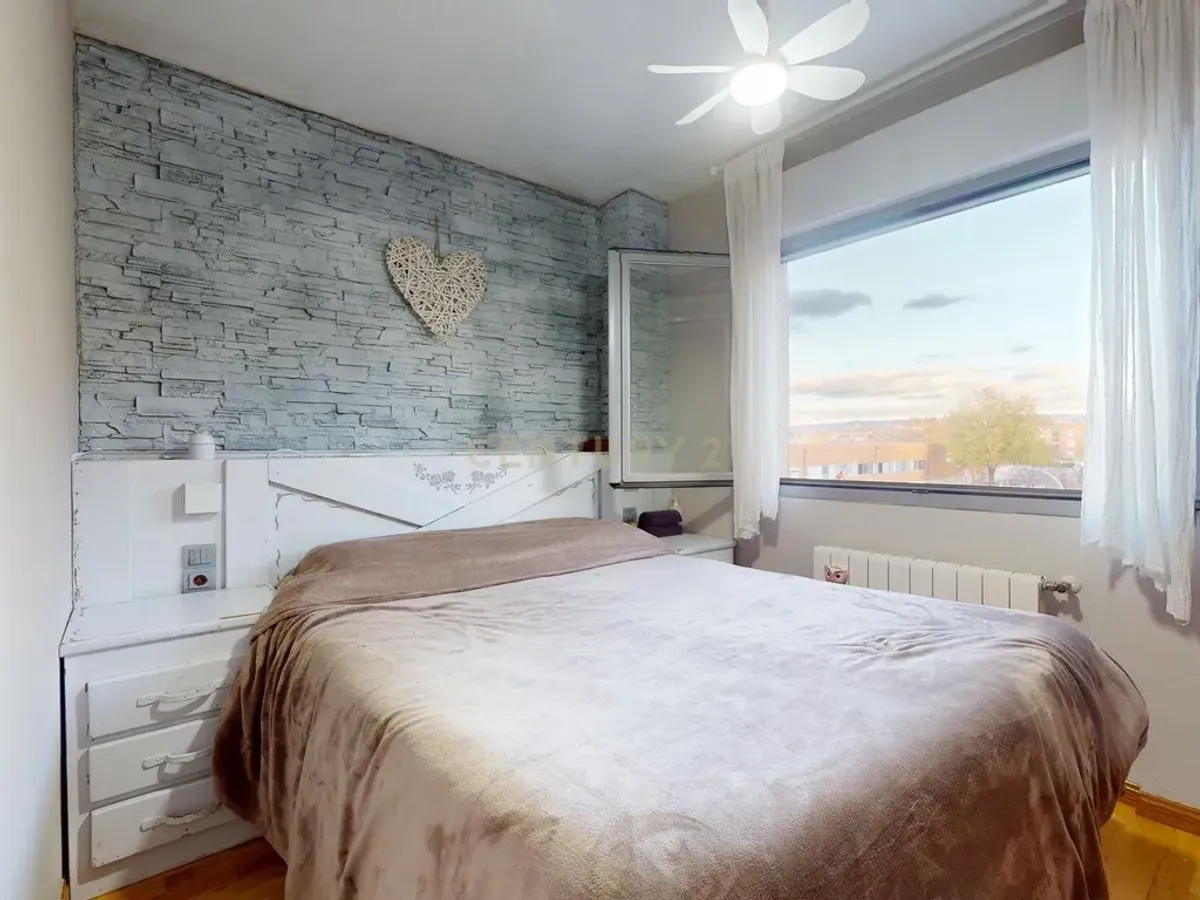 Piso en la  Avenida de Madrid,  en Azuqueca de Henares