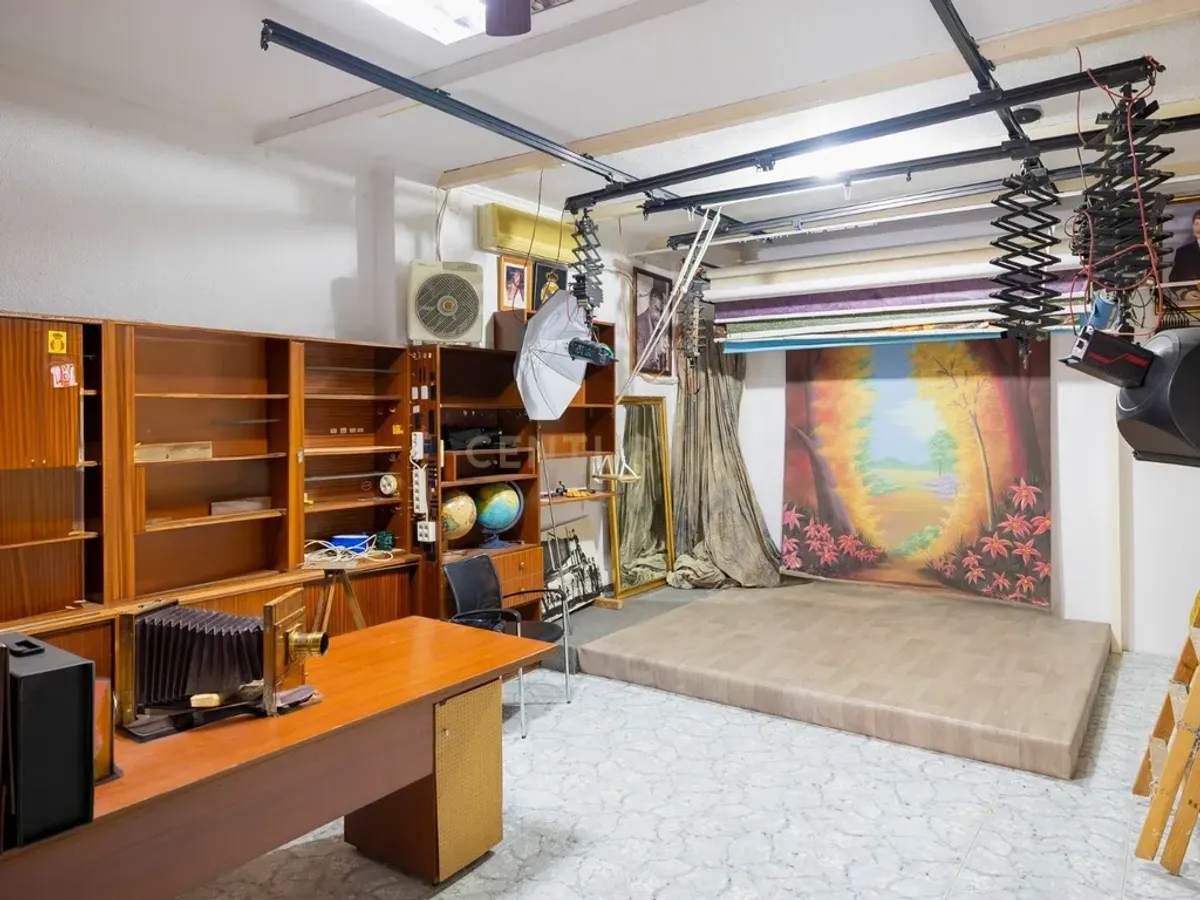 ¿SUEÑAS CON TU PROPIO NEGOCIO? ESTE LOCAL EN MOTRIL ES LA SEÑAL!