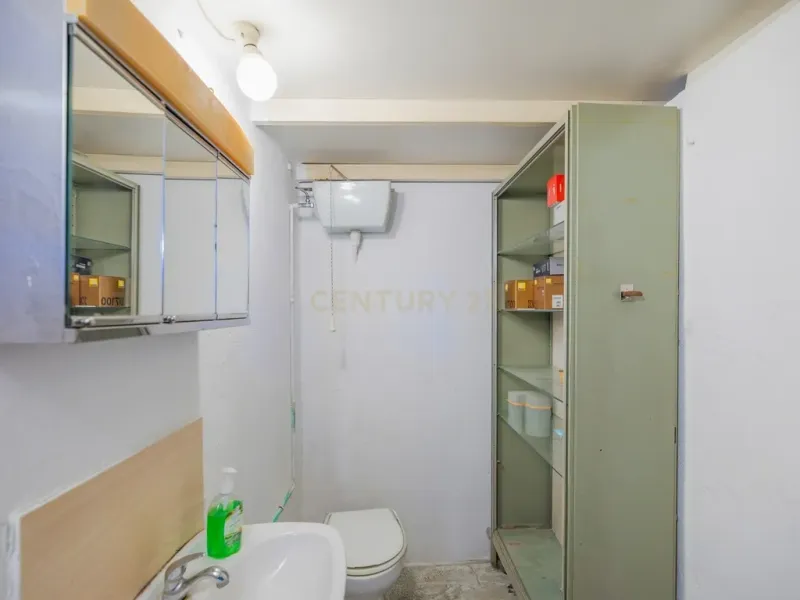 ¿SUEÑAS CON TU PROPIO NEGOCIO? ESTE LOCAL EN MOTRIL ES LA SEÑAL!