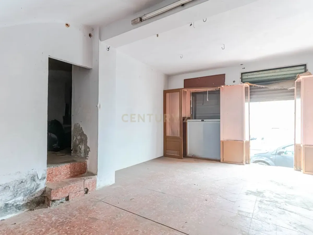 Casa para reformar en Velez de Benaudalla