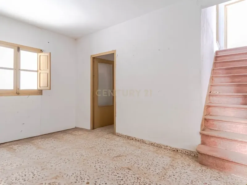 Casa para reformar en Velez de Benaudalla