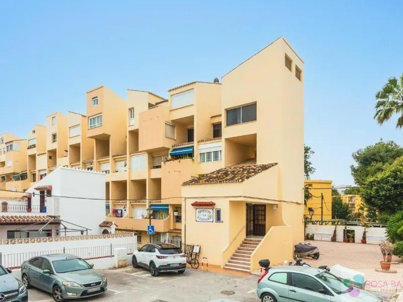 For sale of study in Estepona, La Resinera