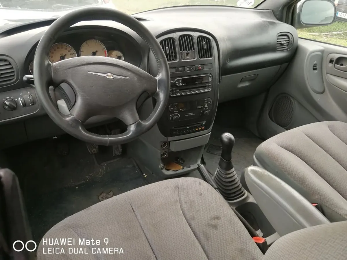 DESPIECE COMPLETO CHRYSLER VOYAGER 2.8CRD MERCEDES