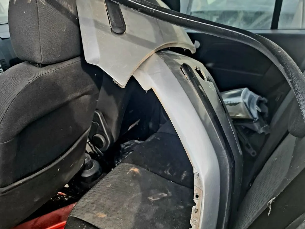 DESPIECE COMPLETO FORD FUSION 1.4Tdci 5p